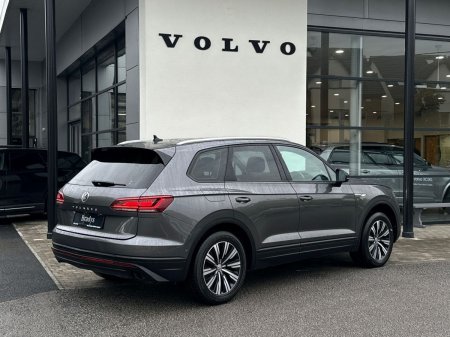 2019 Volkswagen Touareg - photo 6