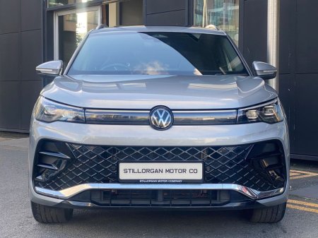 2025 Volkswagen Tiguan - photo 2