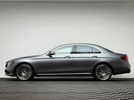 2019 Mercedes-Benz E-Class - photo 4