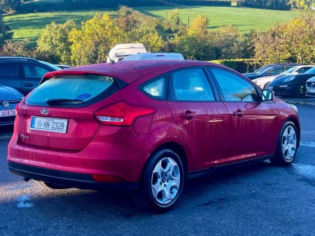 2015 Ford Focus - photo 6