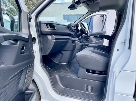 2024 Renault Trafic - photo 24