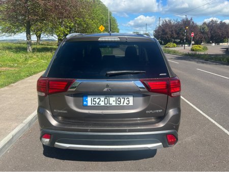 2015 Mitsubishi Outlander - photo 3
