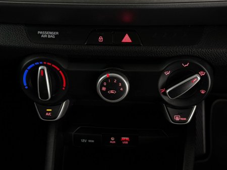 2019 Kia Stonic - photo 27