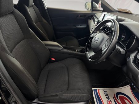 2019 Toyota C-HR - photo 11