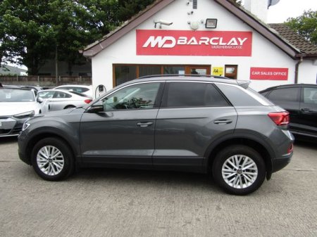 2022 Volkswagen T-Roc - photo 4