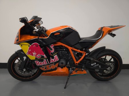 2010 KTM RC 8 - photo 4
