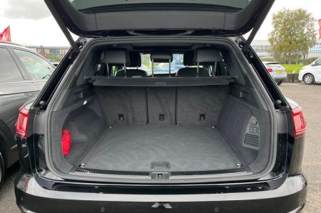 2026 Volkswagen Touareg - photo 21