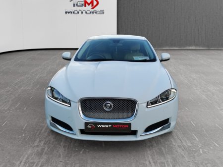2011 Jaguar XF - photo 5