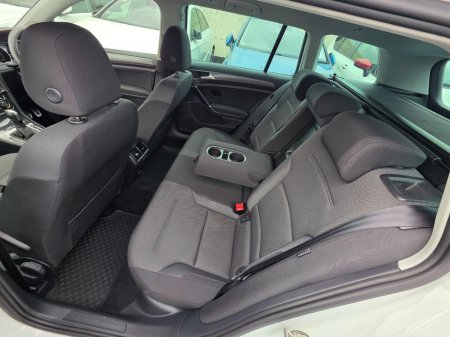 2019 Volkswagen Golf - photo 9