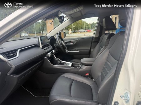 2022 Toyota RAV4 - photo 7