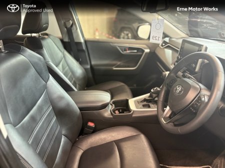 2022 Toyota RAV4 - photo 10
