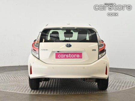 2021 Toyota Aqua - photo 4