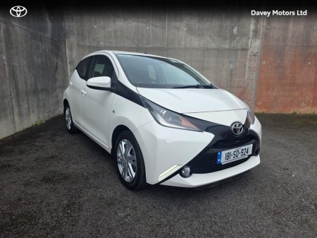 2018 Toyota Aygo 1.0 X-PLAY 4DR