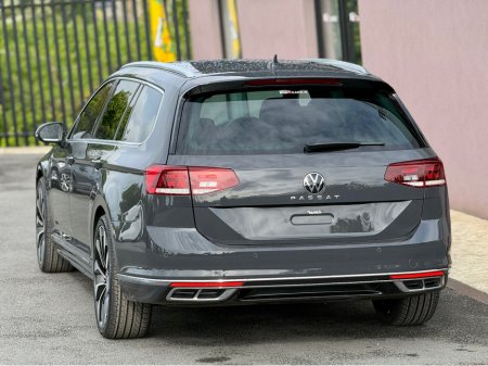 2020 Volkswagen Passat - photo 7