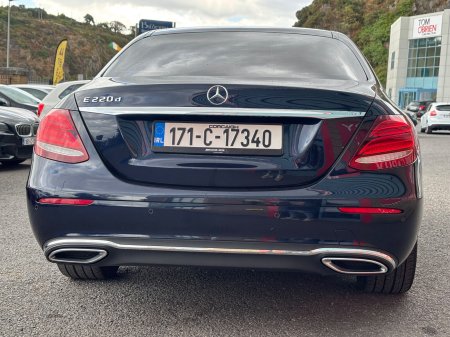 2017 Mercedes-Benz E-Class - photo 16