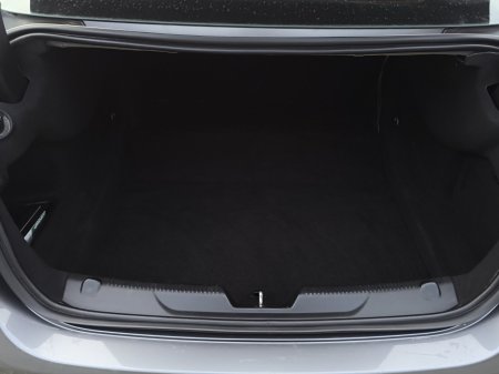 2015 Jaguar XE - photo 13