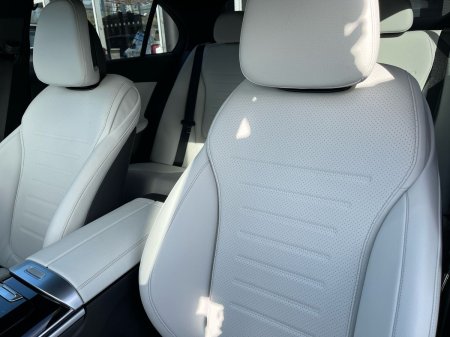 2026 Mercedes-Benz C-Class - photo 19