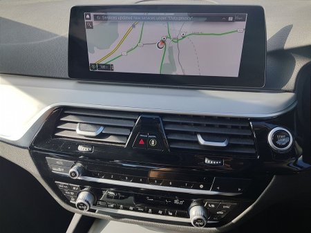 2020 BMW 5-Series - photo 19