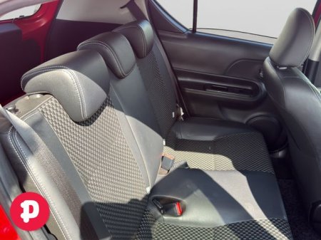 2018 Toyota Aqua - photo 19