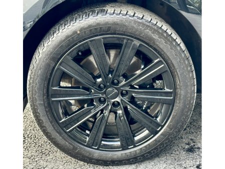 2025 Land Rover Range Rover - photo 18