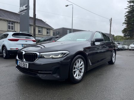 2023 BMW 5-Series - photo 9