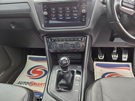2017 Volkswagen Tiguan - photo 23