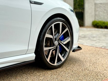 2021 Volkswagen Golf - photo 4