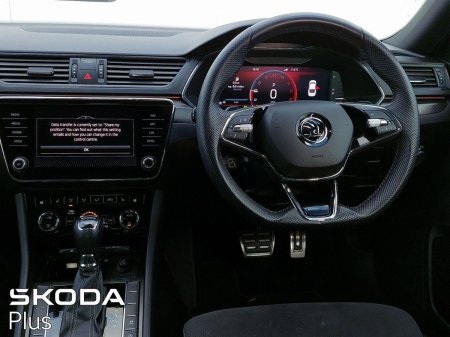 2023 Skoda Superb - photo 2