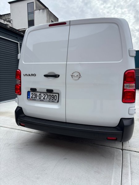 2023 Opel Vivaro - photo 10