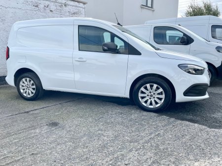 2024 Mercedes-Benz Citan - photo 2