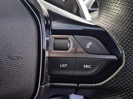 2020 Peugeot 5008 - photo 25