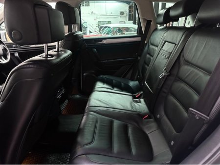 2018 Volkswagen Touareg - photo 13