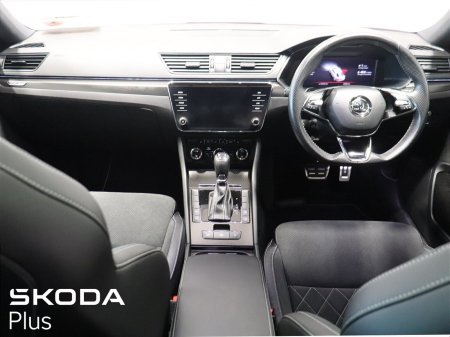 2024 Skoda Superb - photo 2