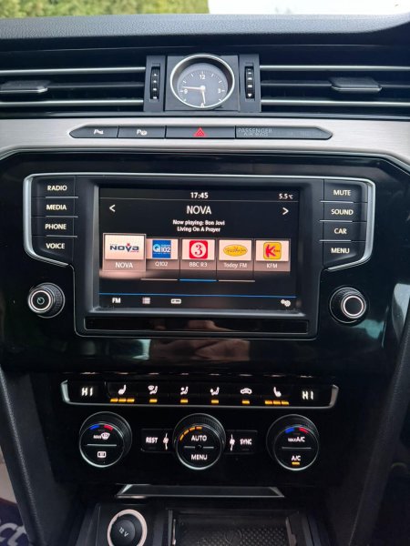 2017 Volkswagen Passat - photo 21