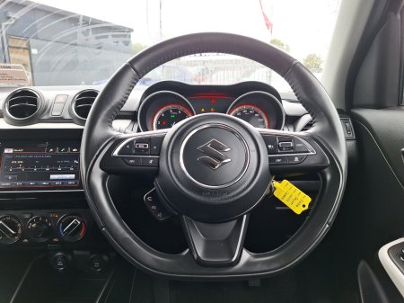 2024 Suzuki Swift - photo 14