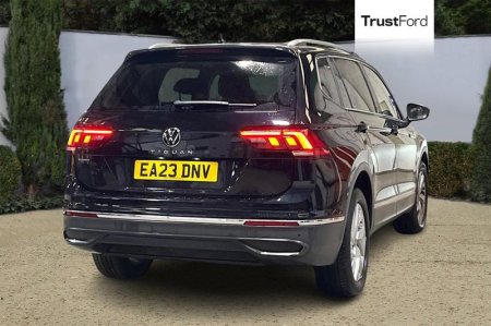 2023 Volkswagen Tiguan Allspace - photo 4