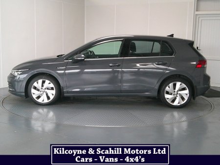 2022 Volkswagen Golf - photo 4