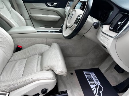 2018 Volvo XC60 - photo 16