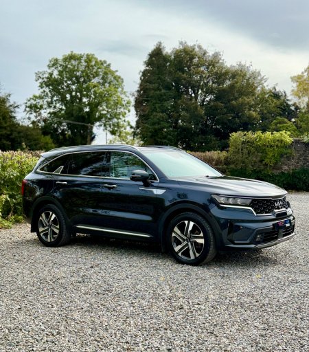 2023 Kia Sorento - photo 3