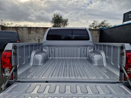 2017 Toyota Hilux - photo 14
