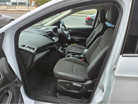 2018 Ford Kuga - photo 12