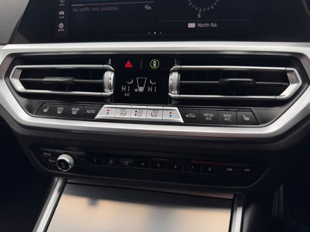 2021 BMW 3-Series - photo 19