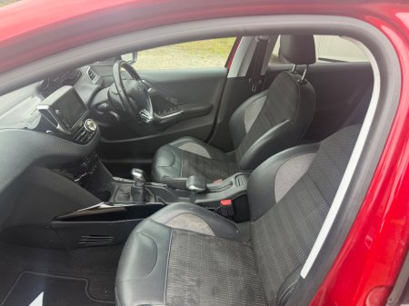 2018 Peugeot 2008 - photo 6