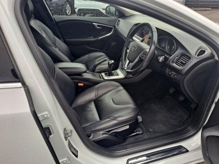 2018 Volvo V40 - photo 14