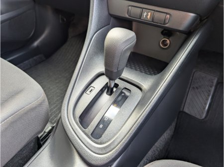 2023 Toyota Yaris - photo 15
