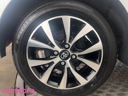 2022 Toyota Yaris - photo 14