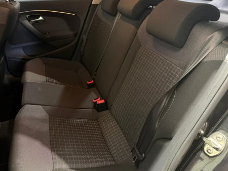 2015 Volkswagen Polo - photo 17