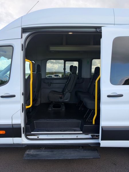 2023 Ford Transit - photo 9