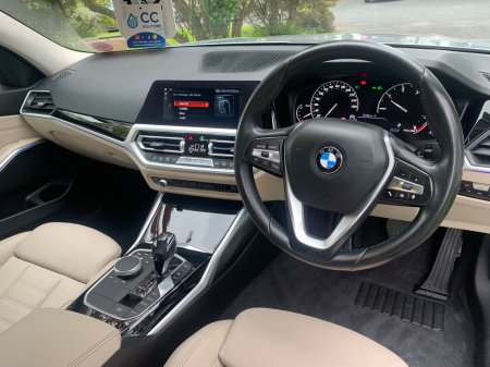 2021 BMW 3-Series - photo 21