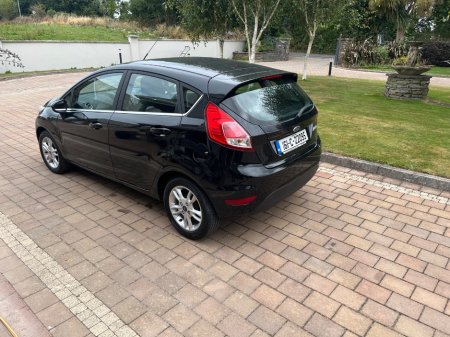 2016 Ford Fiesta - photo 6